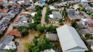 Climate Damage Spillover